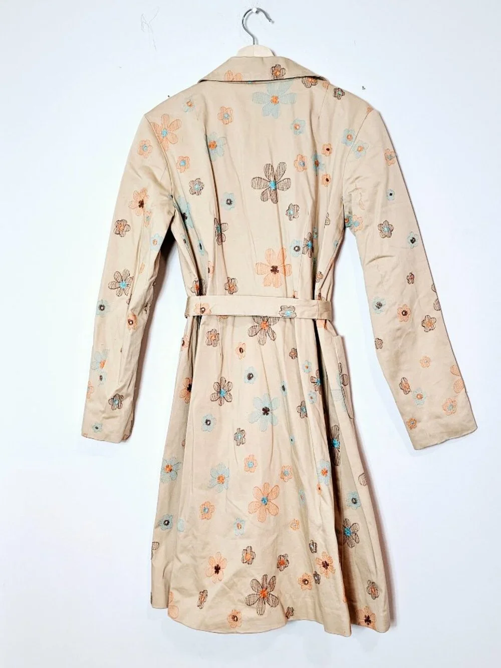Vintage USA C Ruth Whimsical Embroidered Flower Power Belted Trench Coat Size 4